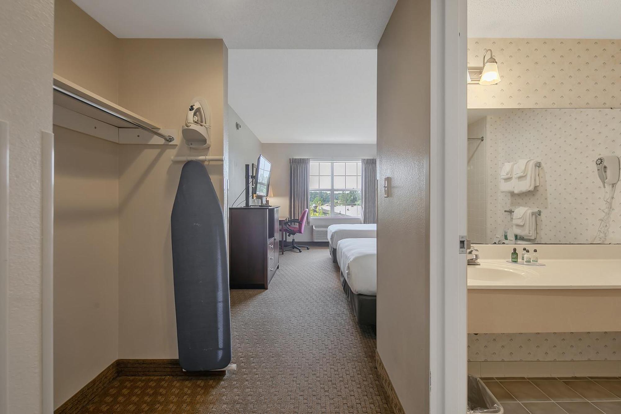 The Landmark Inn Fort Bragg Phòng bức ảnh
